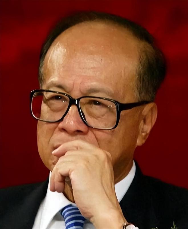 李嘉诚简介